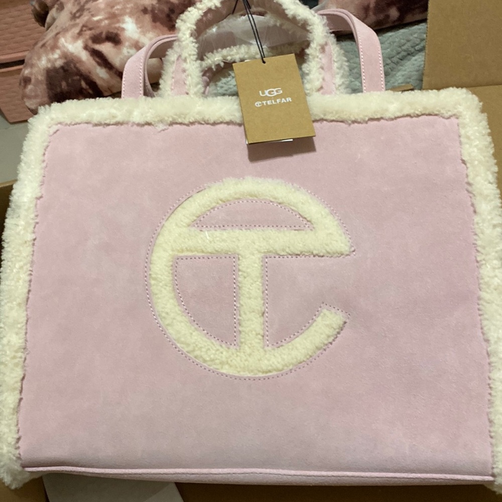 UGG x TELFAR Medium Shopper- Pink